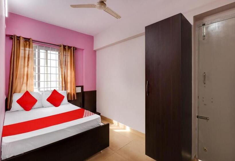 호텔 Oyo Flagship Gayathri Lodging & Boarding