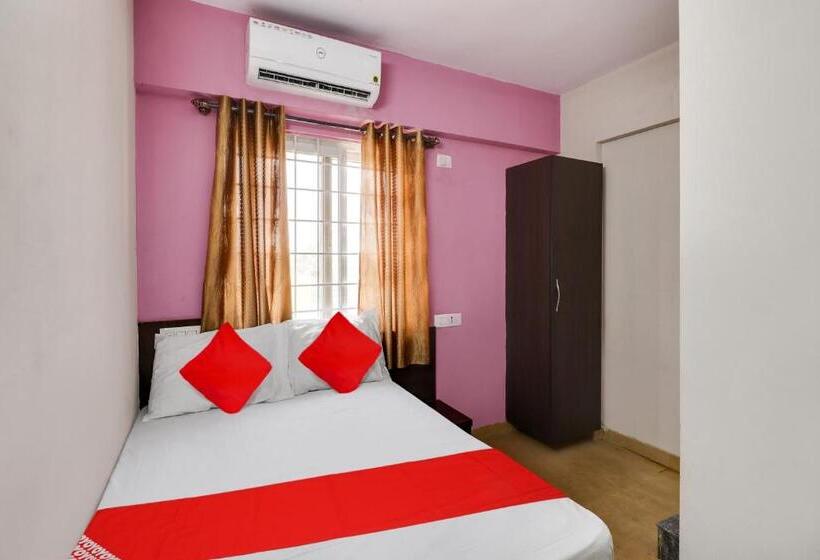 호텔 Oyo Flagship Gayathri Lodging & Boarding