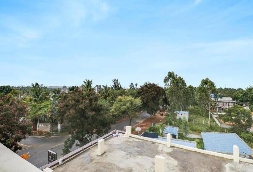 호텔 Oyo Flagship Gayathri Lodging & Boarding