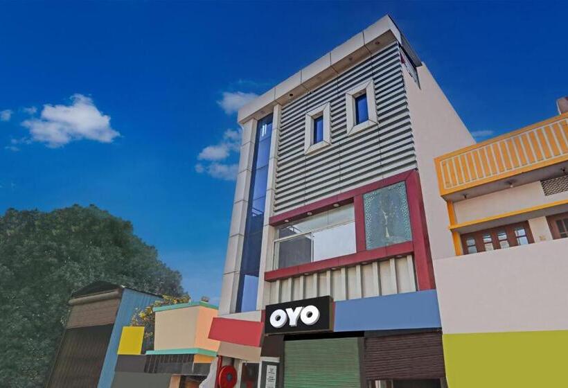 Отель Oyo Flagship Geetanjali