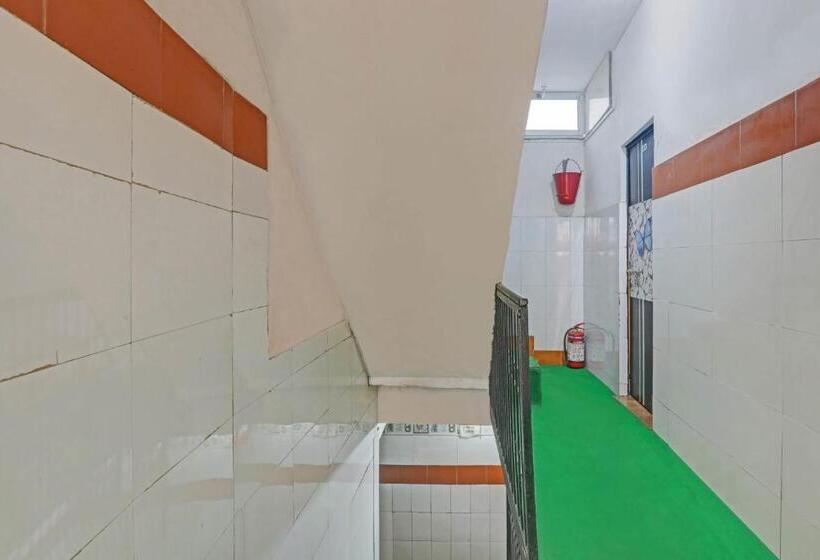 Отель Oyo Flagship Geetanjali