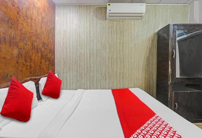 Отель Oyo Flagship Geetanjali