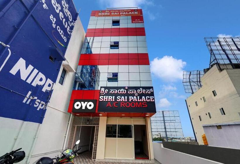 בית מלון כפרי Oyo Flagship Shri Sai Palace