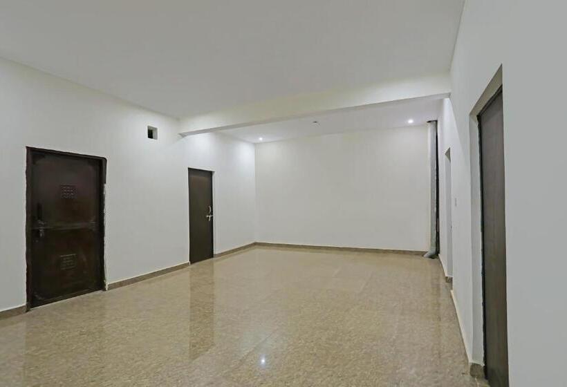 فندق Oyo Flagship Townhome Inn