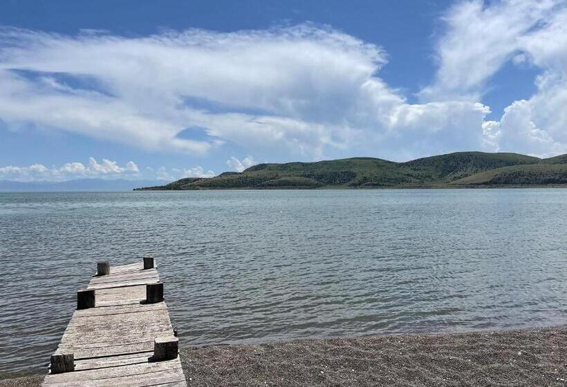 בית מלון כפרי Port Ayas Resort & Restaurants