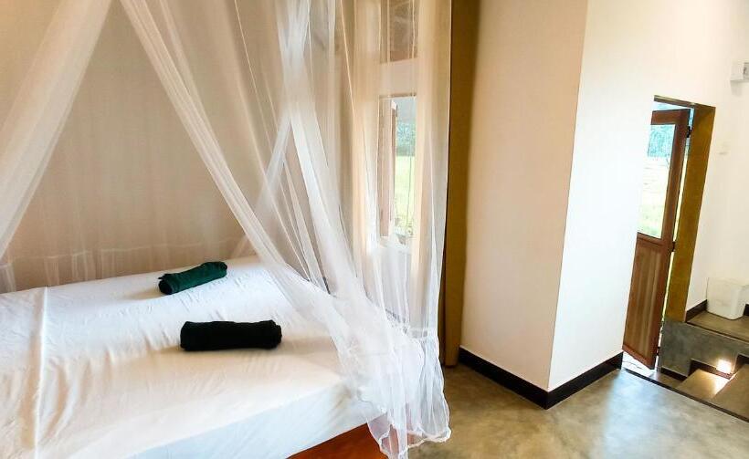 בית מלון כפרי Rain Forest Star