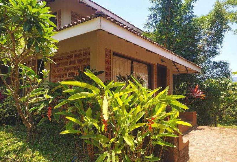 فندق Riverside County Resort