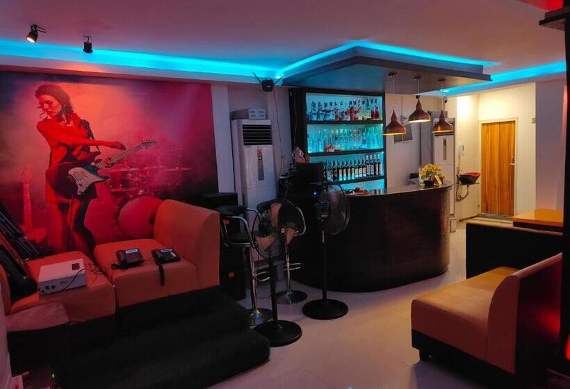 ホテル Royal Palace Restaurant & Bar