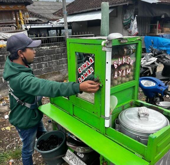 בית מלון כפרי Rumah Kelapa Senang