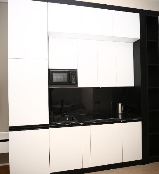 בית מלון כפרי Sea Breeze