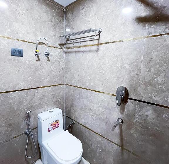 Отель Select City Inn