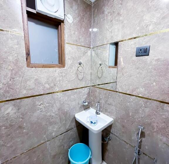 Отель Select City Inn