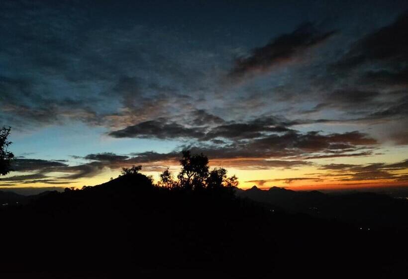 酒店 Shiva Valley Resort