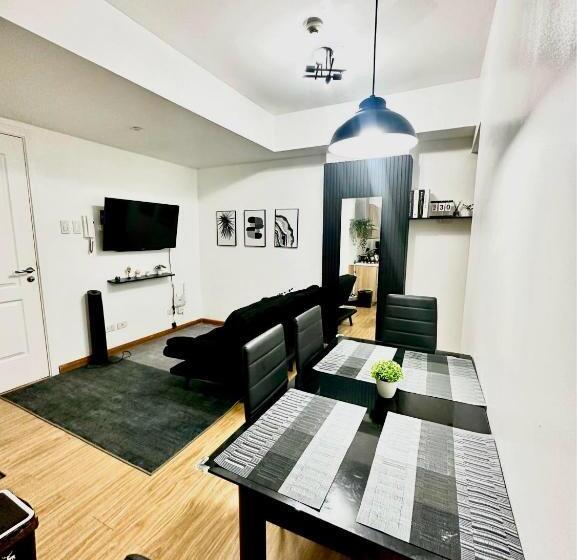 هتل S&n Azure Staycation