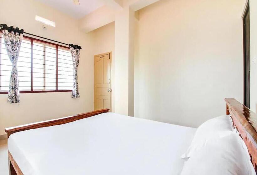 호텔 Staymaker Sri Annapoorneshwari Residency