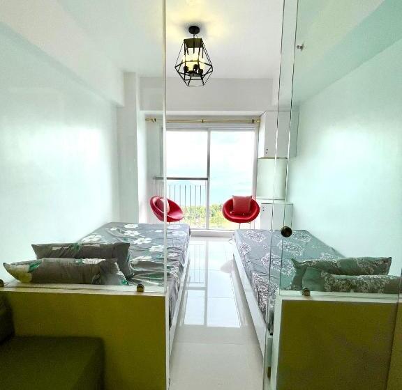 هتل Stunning Taal View Staycation In Tagaytay