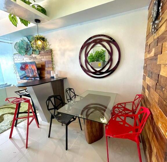 هتل Stunning Taal View Staycation In Tagaytay