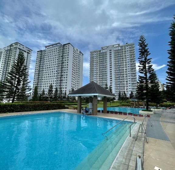 هتل Stunning Taal View Staycation In Tagaytay