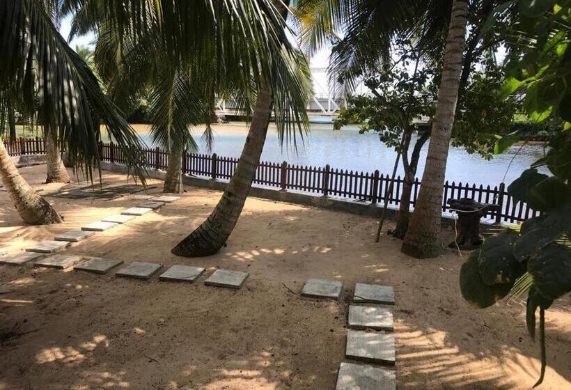 酒店 Shalza Ahangama