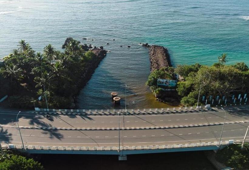 酒店 Shalza Ahangama