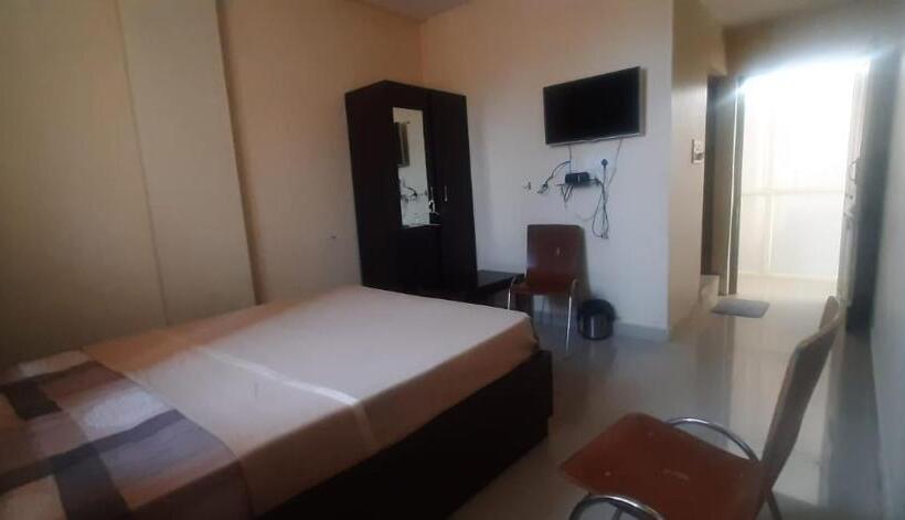 Отель Towngate Madikeri