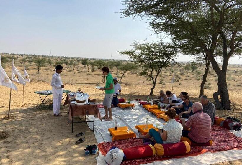 فندق Umaid Desert Camp, Raisar