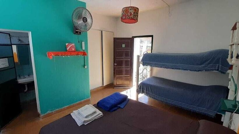 Jaracanda Hostel San Marcos