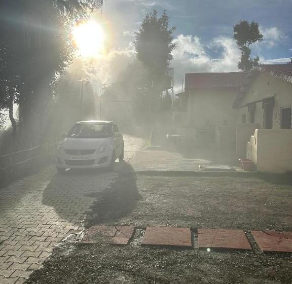 Kana Mud An Ethnic Village Resort   Unforgettable Experience In Mountains