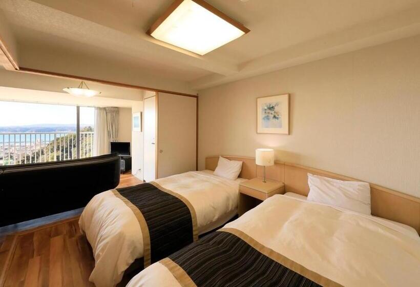 Katsuura Hilltop Hotel & Residence   Vacation Stay 73530v