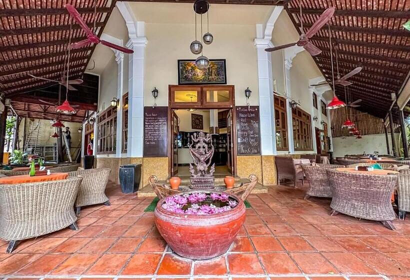 Maison Arnica Hotel & Restaurant