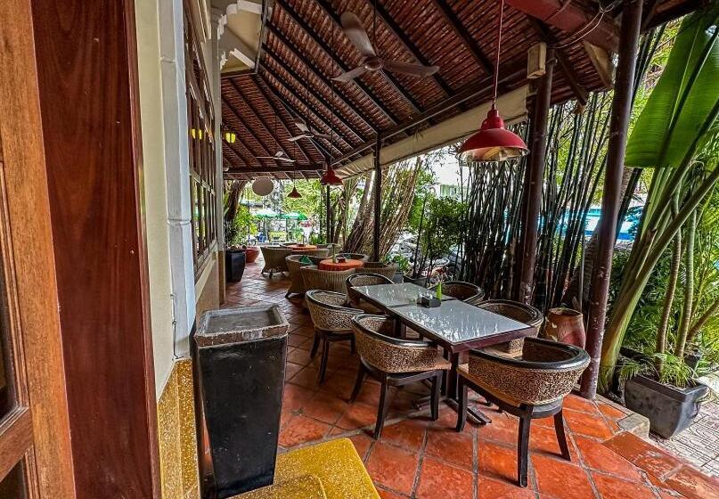 Maison Arnica Hotel & Restaurant