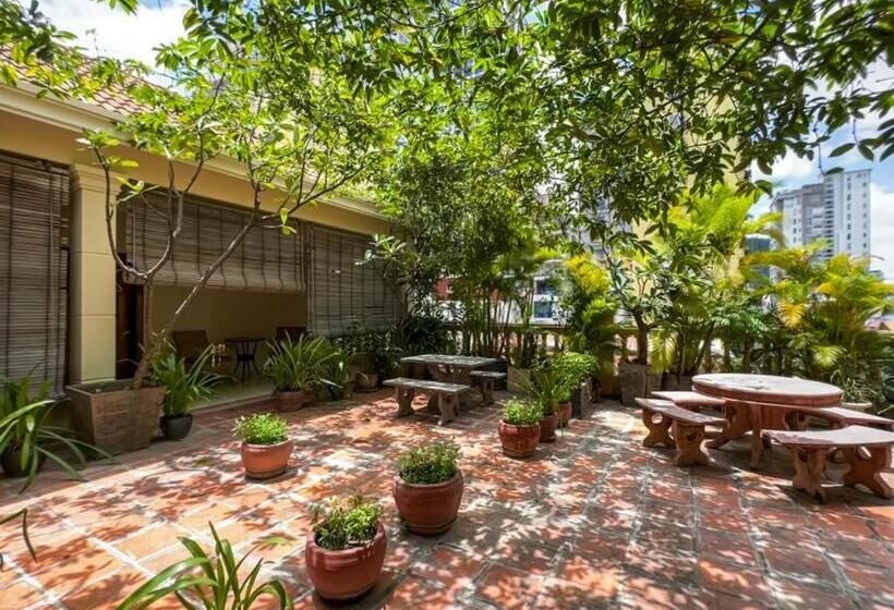 Maison Arnica Hotel & Restaurant