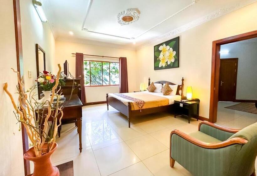 Maison Arnica Hotel & Restaurant