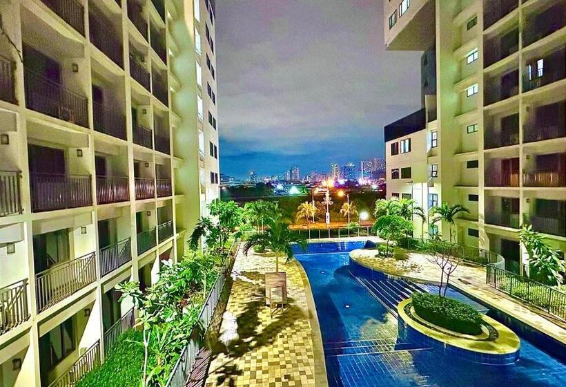 Mall Of Asia Shore 2 Condo