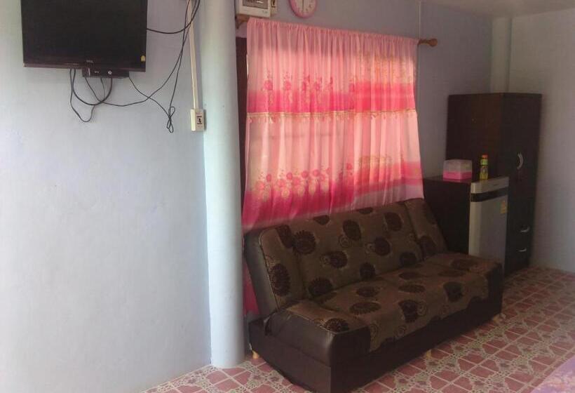 Nimmano Resort At Suanphueang