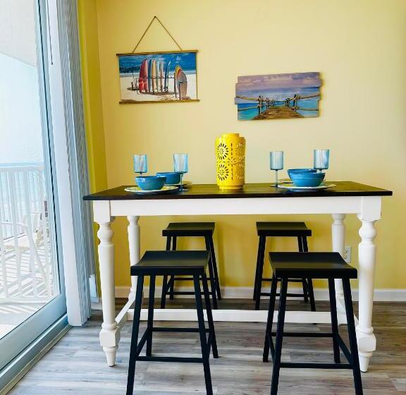 Oceanfront Oasis