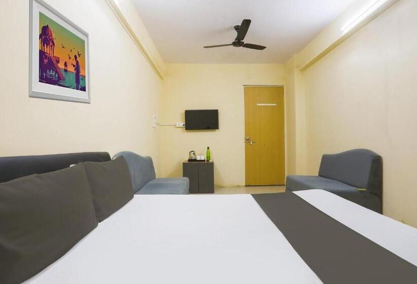 Oyo Hotel Ibis Rooms