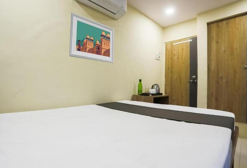 Oyo Hotel Ibis Rooms