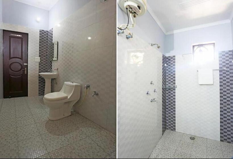 پانسیون Basera Guest House