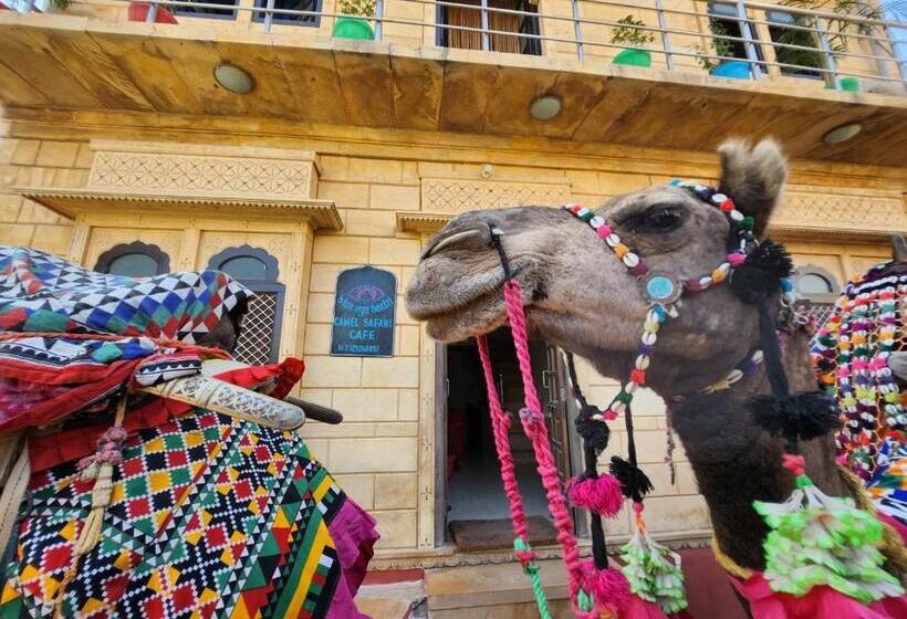 پانسیون Blue Eye Hostel