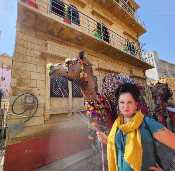 پانسیون Blue Eye Hostel