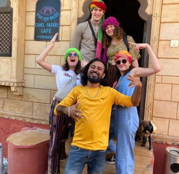 پانسیون Blue Eye Hostel