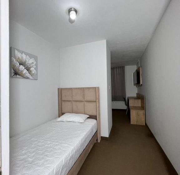 پانسیون Costa Bella