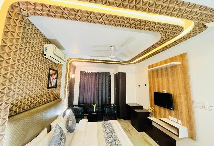 Пансион Dayal Regency Near Imt Chowk Manesar, Manesar