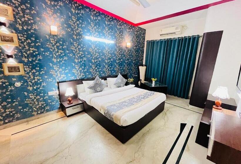 Пансион Dayal Regency Near Imt Chowk Manesar, Manesar