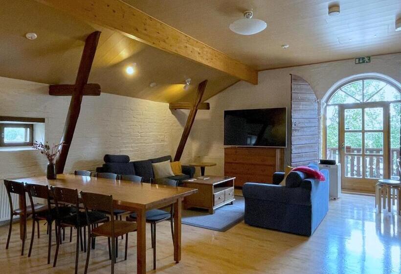 펜션 Gasthaus Wiurila