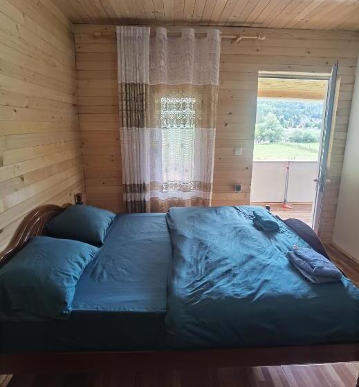 펜션 Guesthouse Artani,