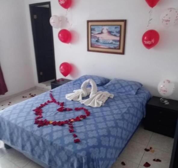 펜션 Hostal Playa Imperial Manta