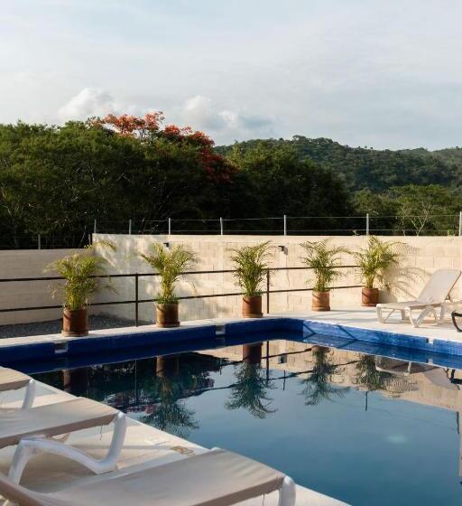 بنسيون Isla Bonita