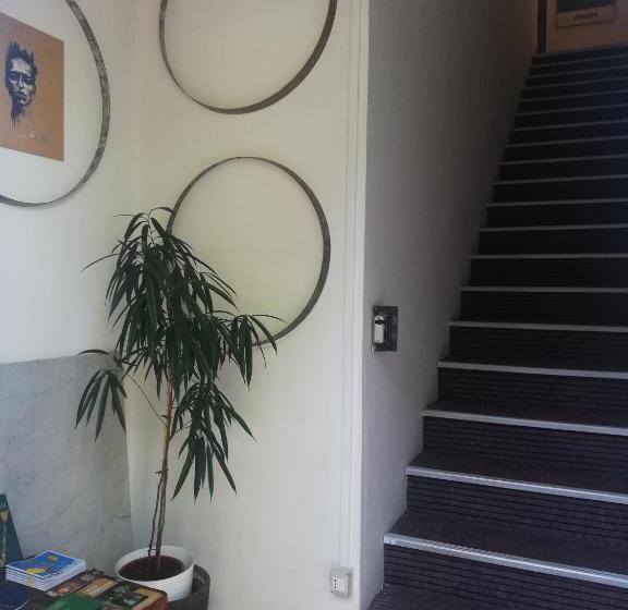 بنسيون La Dimora Di Lola Affittacamere